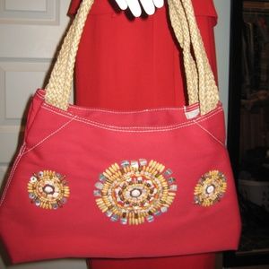 NINE WEST CLOTH HANDBAG. BEADED DESIGN. NEW. NICE!